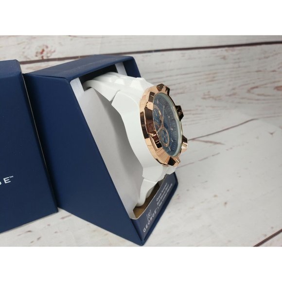 George Quartz Accuracy Soft Silicone white Bulk Watch - Picture 5 of 9